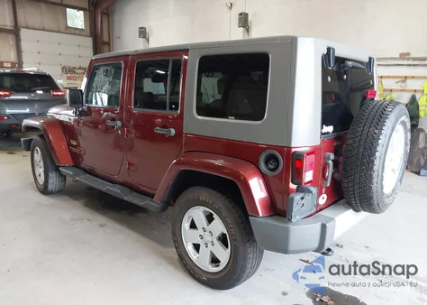 2010 Jeep Wrangler Unlimited Sahara из США, поврежденный, VIN 1J4HA5H1XAL175960